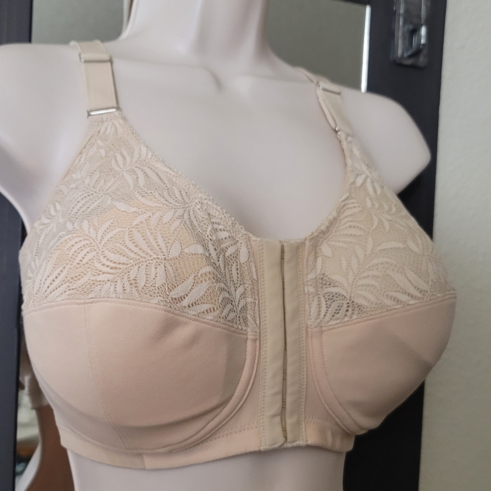 Laudine Womens Front Closure Bra Size 36 F Beige Lace Top Wire Free Back Support